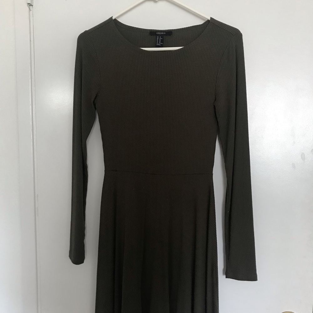 F21 Olive long sleeved dress